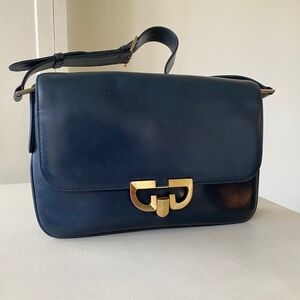 VINTAGE NAVY GUCCI PURSE